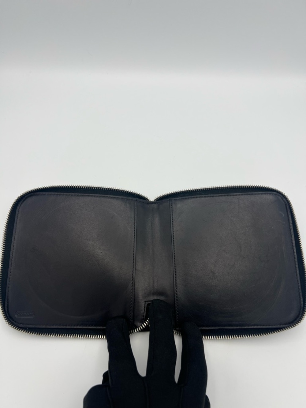 Coach CD Holder - Picture 3 of 6
